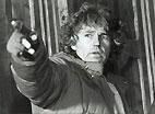 Regisseur Jean-Jacques Annaud erklärt (dem nicht sichtbaren) Sean Connery etwas